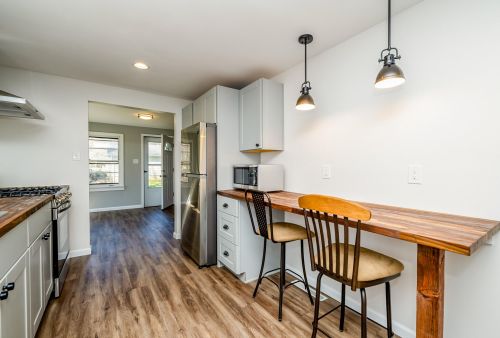 50156 Cable Lakeview Dr, Dowagiac MI  49047-8922 exterior