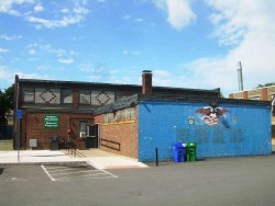 11 Hawthorn St, Newton, MA 02458-1216