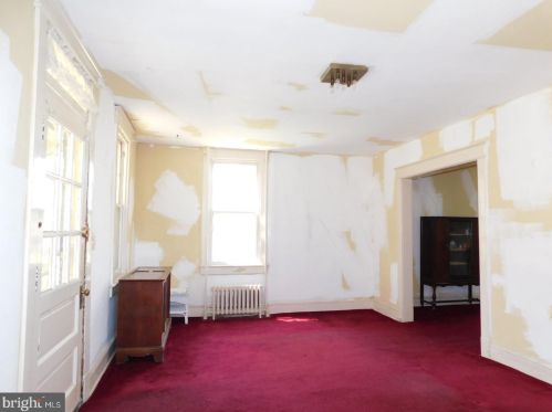 4614 Foote St, Washington DC 20019-4771 exterior