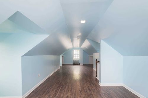 34 7 Ave, Huntington Station NY 11746-2208 exterior