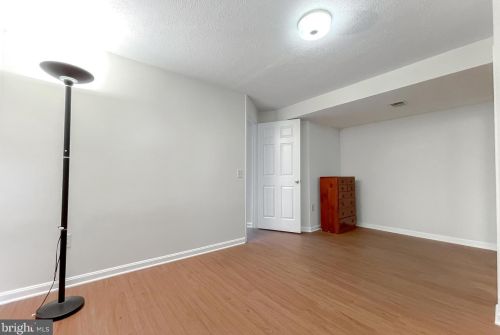 900 Chatsworth Dr, Accokeek MD 20607-2056 exterior