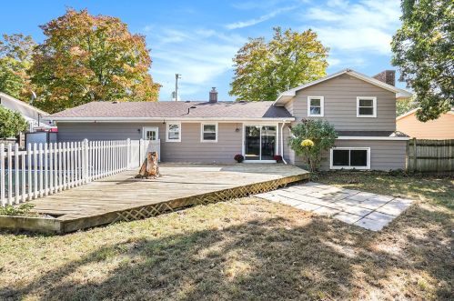 5467 Greenboro Dr, Grand Rapids MI 49508-6044 exterior