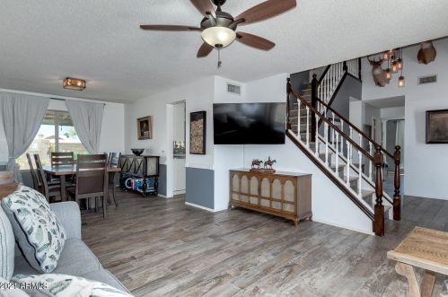 13229 40 St, Phoenix AZ 85018-1601 exterior