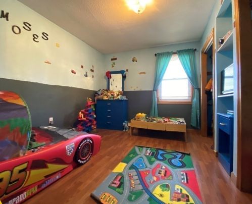 69 Arlington St, Taunton MA 02780-2629 exterior