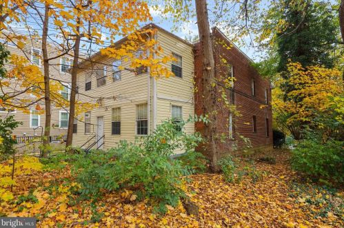 3929 Fulton St, Washington DC 20007-1379 exterior