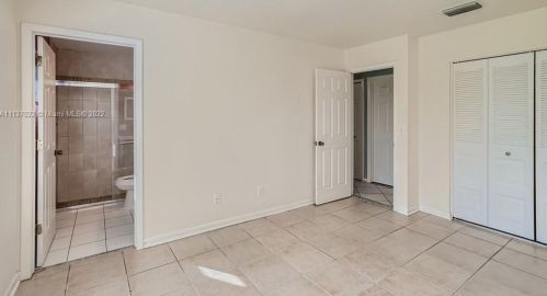 2029 Hideaway Cir, Fort Pierce FL 34952-4801 exterior