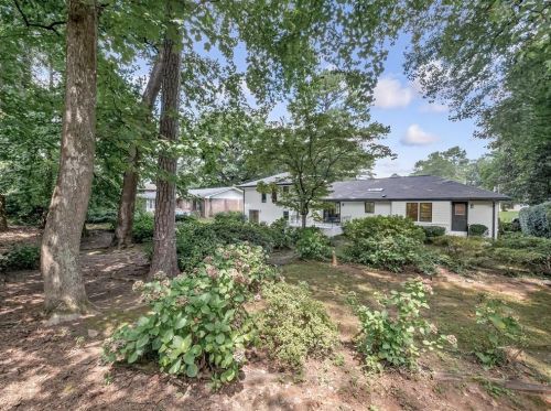 3019 Belingham Dr, Atlanta GA  30345-1503 exterior