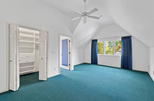 9555 Range Line Rd, Milwaukee WI 53209-2619 exterior