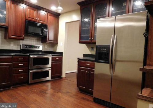 6263 Alforth Ave, Alexandria VA  22315-3202 exterior