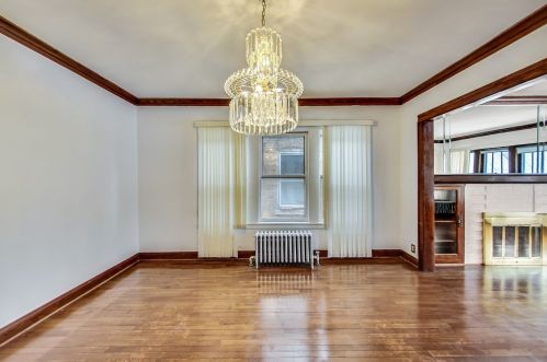 1719 Melvina Ave, Chicago IL 60646-1123 exterior