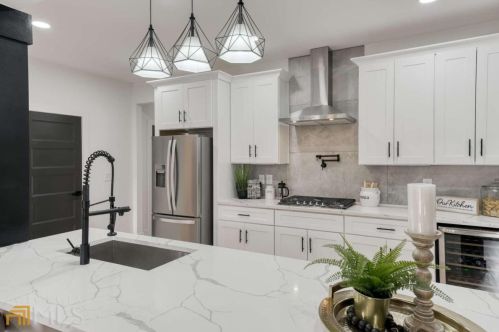 132 Hillside Ave, Atlanta GA  30315-4325 exterior