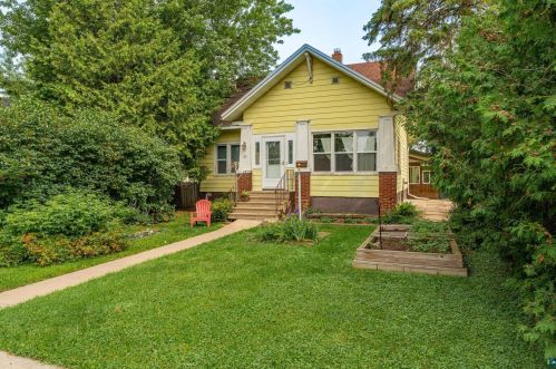 35 White St, Ely MN 55731-1248 exterior