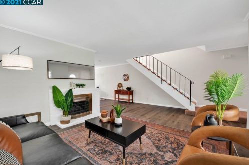 1588 Schenone Ct, Concord, CA 94521-5296