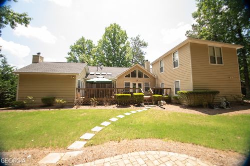 6407 Valerie Blf, Lithonia GA 30058-6185 exterior