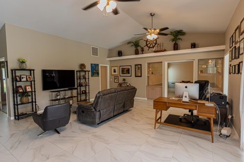 1282 Bent Pine Cv, Fort Pierce FL  34986-2101 exterior