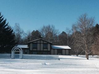 14070 Saint Croix Trl, Stillwater MN  55082-8533 exterior