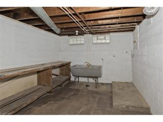 19292 Stafford Ave, Cleveland OH  44137-2336 exterior