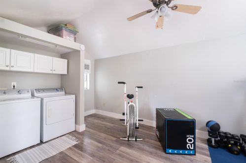 108 Lincoln Ave, Tampa FL  33609-3045 exterior