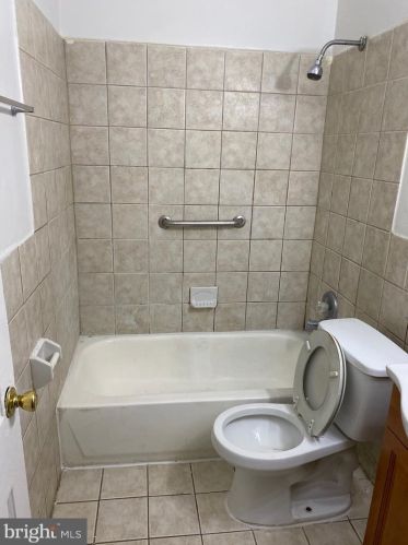 446 Mellon St, Washington, DC 20032-2643