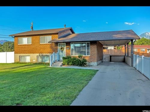 9711 Jade Dr, Sandy, UT 84094-3647