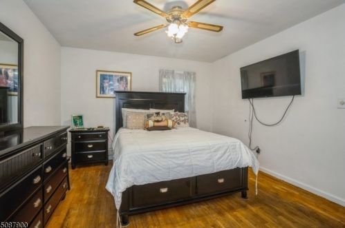 106 Chrystal St, Dover NJ 07801-5309 exterior