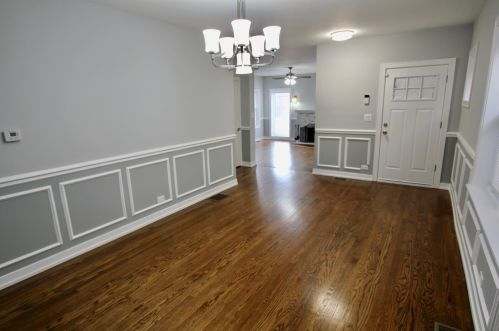 7705 Bennett Ave, Chicago IL  60649-4605 exterior