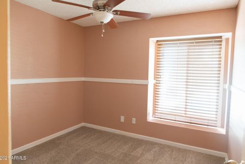 8127 32 Dr, Phoenix AZ 85051-5906 exterior