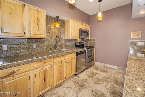 2786 Placita Rustica, Green Valley AZ 85622-4638 exterior