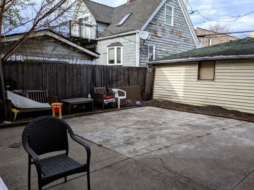 2451 Monticello Ave, Chicago IL 60618-6617 exterior