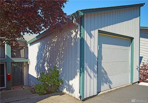 4022 158th St, Seattle WA  98188-2617 exterior