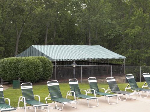 1203 Bluebell Dr, Jackson Twp NJ 08527-4116 exterior