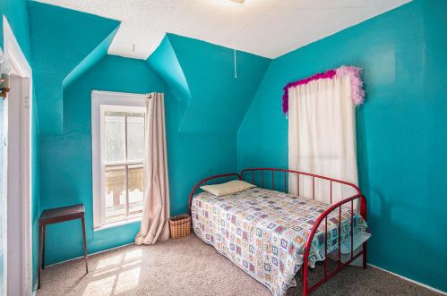 228 Slosson Ave, Reed City MI 49677-1231 exterior