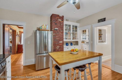 518 7 Ave, Belmar NJ 07719-2212 exterior