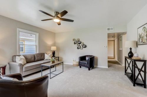 4322 89, Milwaukee WI 53228-2812 exterior