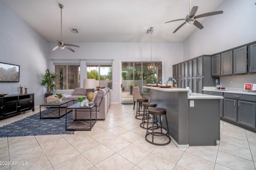 631 Edith Ct, Chandler AZ exterior