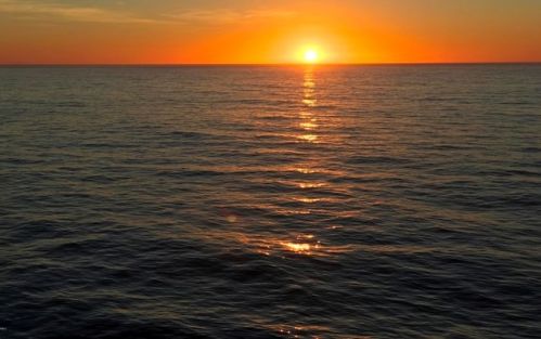 4760 San Sebastian Dr, Oxnard CA 93035-3640 exterior