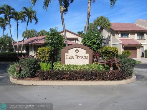 22065 Las Brisas Cir, Boca Raton, FL 33433-4810