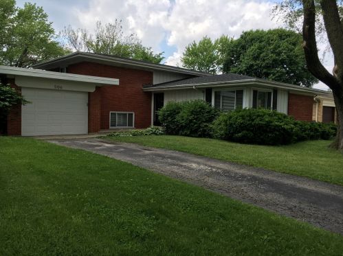 506 Park Ave, Elmhurst IL  60126-3645 exterior