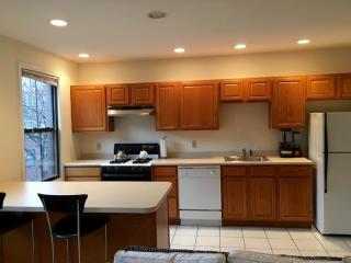 46 Winchester St, Brookline MA  02446-2746 exterior