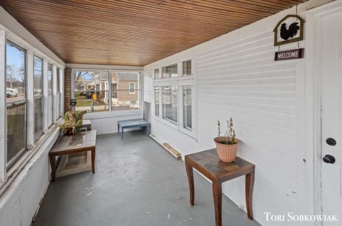 1745 Havana Ave, Wyoming, MI