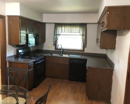 1546 Fairfield Ct, Milwaukee, WI 53209-3431