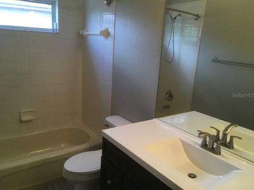 11114 Sailbrooke Dr, Riverview FL 33579-7075 exterior