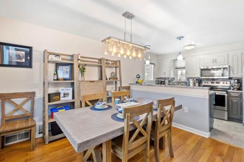 5363 Greenridge Dr, Pittsburgh PA 15236-1723 exterior