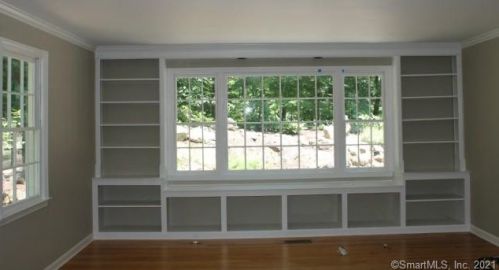 22 Linden Rd, Ridgefield CT 06877-3216 exterior