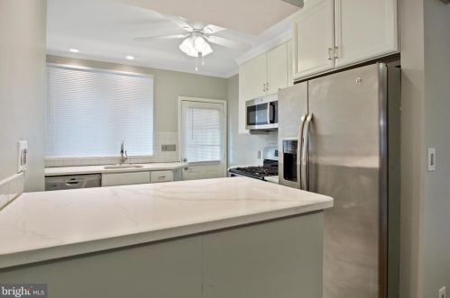 4255 Houghton St, Philadelphia PA 19128-1744 exterior