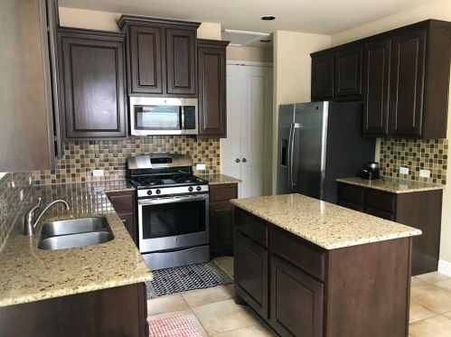 2421 Amur Dr, Austin TX  78745-2067 exterior