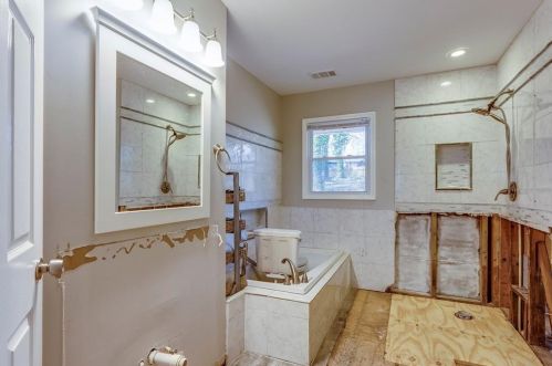 3665 Las Olas Dr, Atlanta GA 30349-2611 exterior