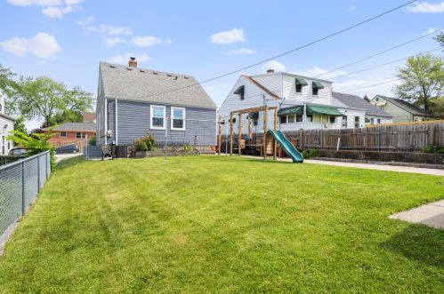 2633 89th St, Chicago IL  60805-1116 exterior