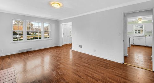 1400 Taylor St, Joliet IL 60435-5736 exterior