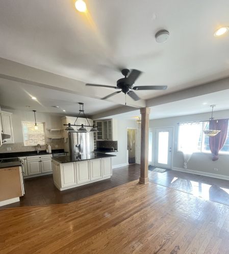 5341 Fletcher St, Chicago IL  60641-4945 exterior